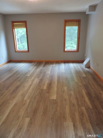11 Bailey Road, East Haddam, CT 06423
