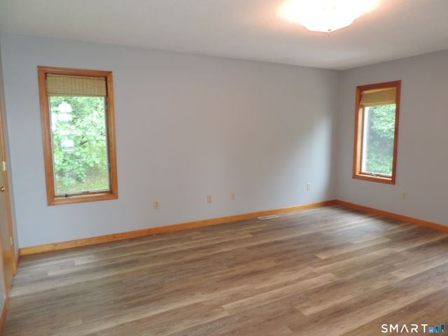 11 Bailey Road, East Haddam, CT 06423
