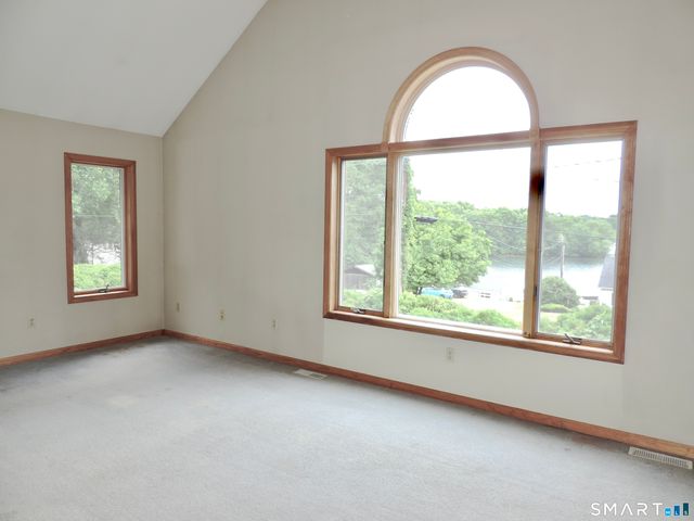 11 Bailey Road, East Haddam, CT 06423