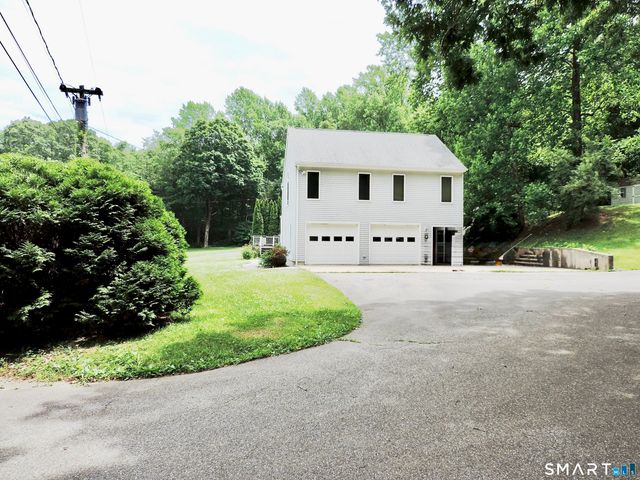 11 Bailey Road, East Haddam, CT 06423