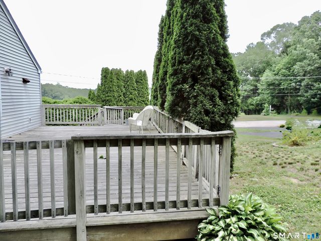 11 Bailey Road, East Haddam, CT 06423