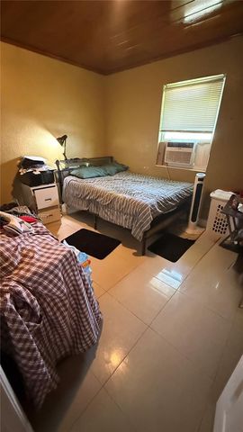 1334 NW 6th Avenue, Florida City, FL 33034