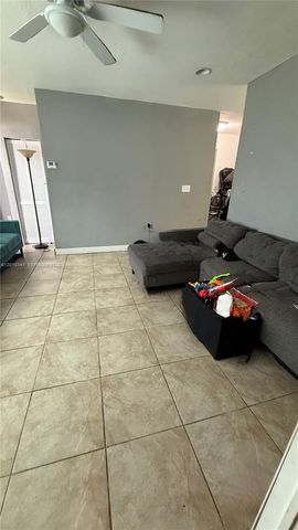 1334 NW 6th Avenue, Florida City, FL 33034