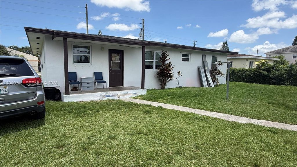 1334 NW 6th Avenue, Florida City, FL 33034