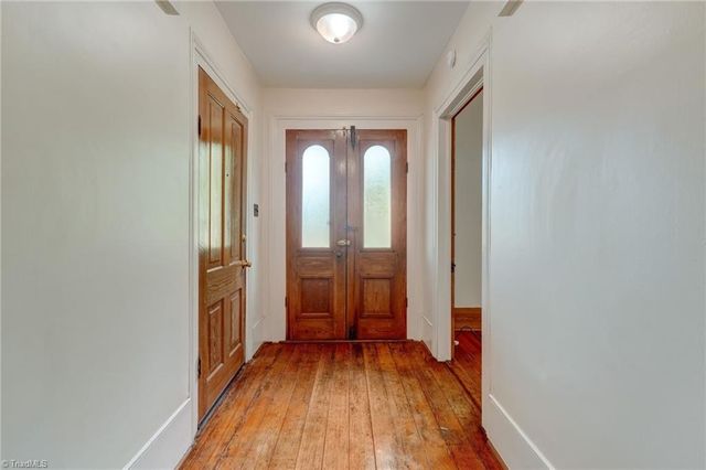 606 Lindsey Street, Reidsville, NC 27320