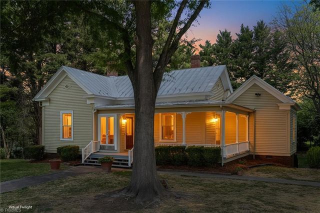 606 Lindsey Street, Reidsville, NC 27320