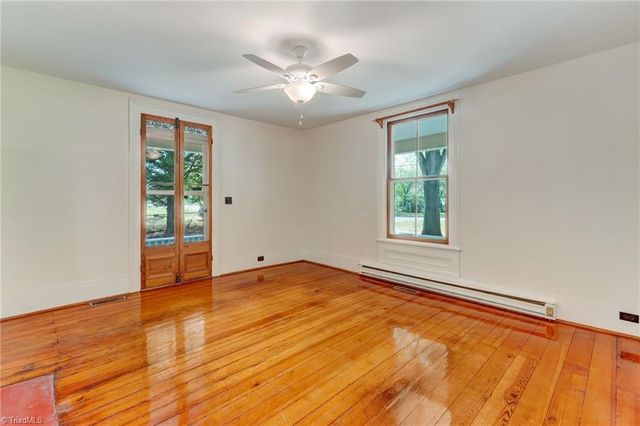 606 Lindsey Street, Reidsville, NC 27320