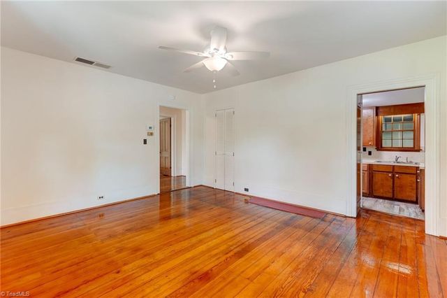 606 Lindsey Street, Reidsville, NC 27320
