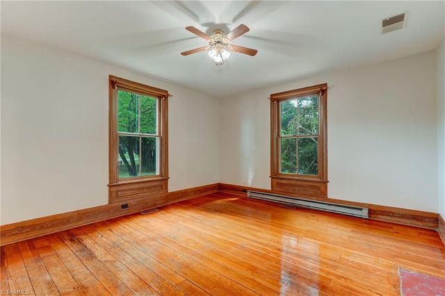 606 Lindsey Street, Reidsville, NC 27320