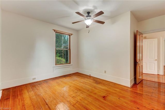 606 Lindsey Street, Reidsville, NC 27320