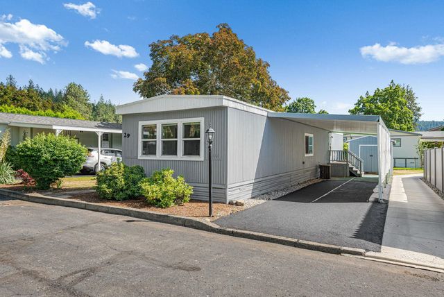 208 S Neyland Rd, Liberty Lake, WA 99019