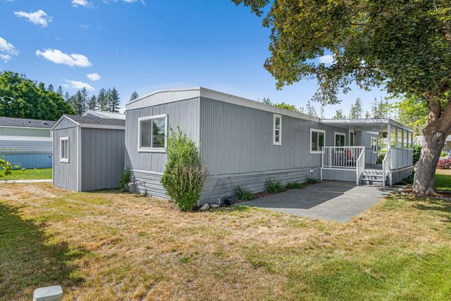 208 S Neyland Rd, Liberty Lake, WA 99019