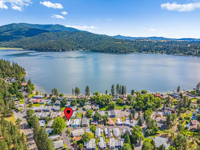 208 S Neyland Rd, Liberty Lake, WA 99019