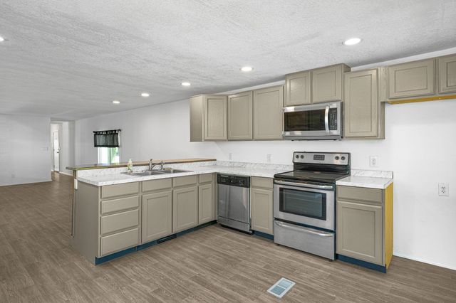 208 S Neyland Rd, Liberty Lake, WA 99019
