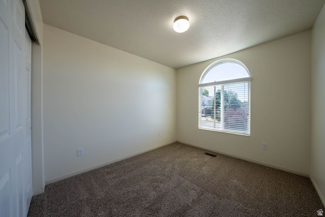 1062 E 5050 S, South Ogden, UT 84403
