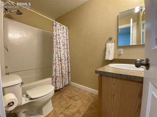 6040 Hombre Court, Colorado Springs, CO 80922