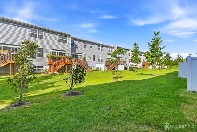 23 Morris Lane, Cranbury, NJ 08512