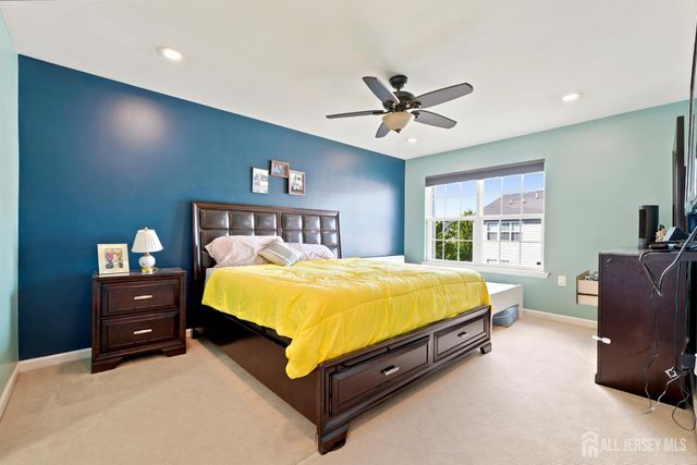23 Morris Lane, Cranbury, NJ 08512