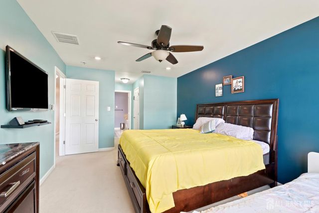 23 Morris Lane, Cranbury, NJ 08512