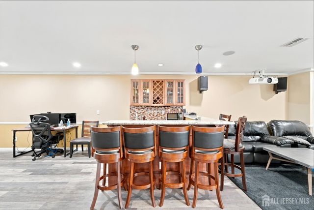 23 Morris Lane, Cranbury, NJ 08512