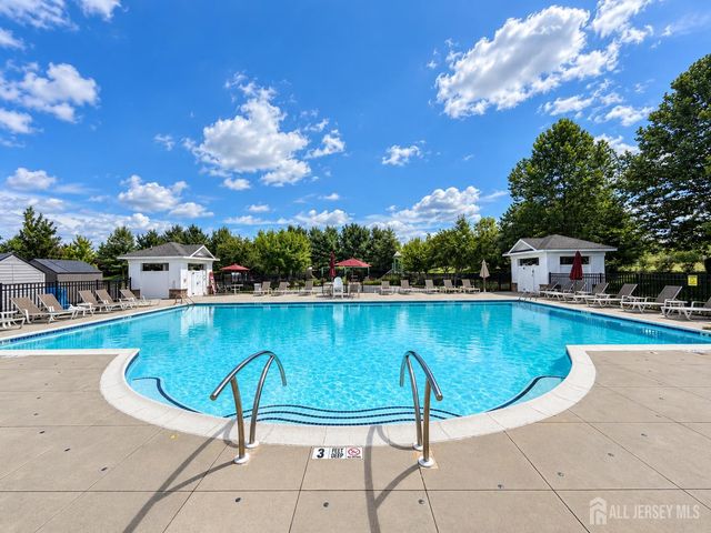 23 Morris Lane, Cranbury, NJ 08512