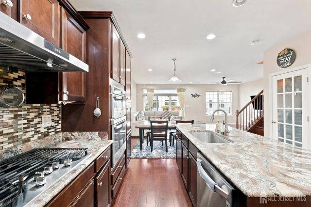 23 Morris Lane, Cranbury, NJ 08512