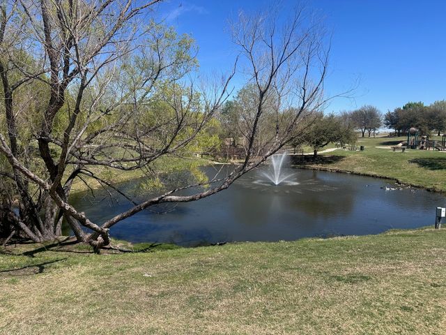 10732 Lipan Trail, Fort Worth, TX 76108