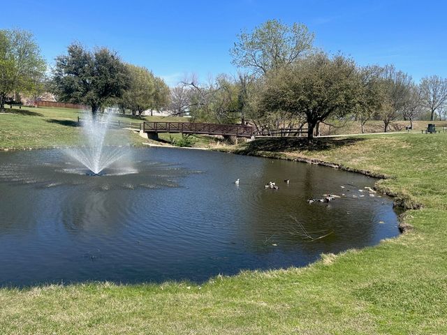 10732 Lipan Trail, Fort Worth, TX 76108