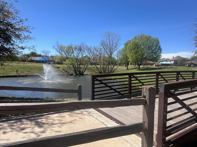 10732 Lipan Trail, Fort Worth, TX 76108