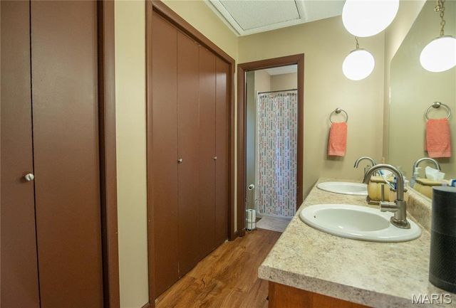 2855 Lakeside Drive, Poplar Bluff, MO 63901