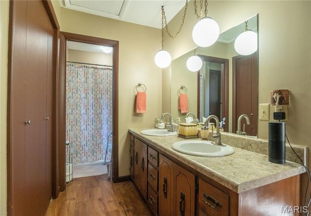 2855 Lakeside Drive, Poplar Bluff, MO 63901