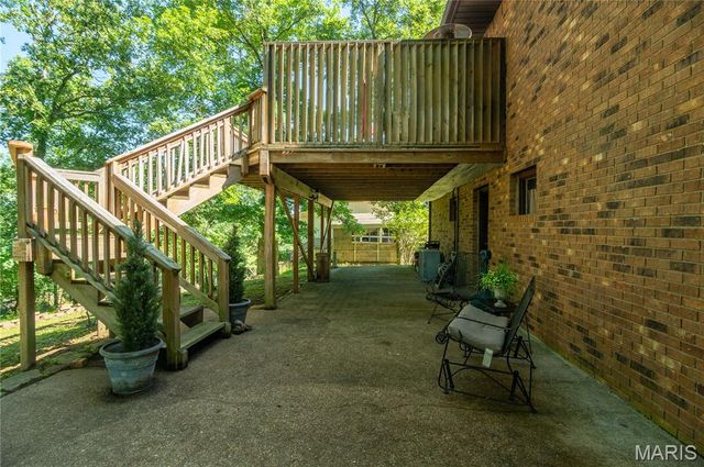 2855 Lakeside Drive, Poplar Bluff, MO 63901