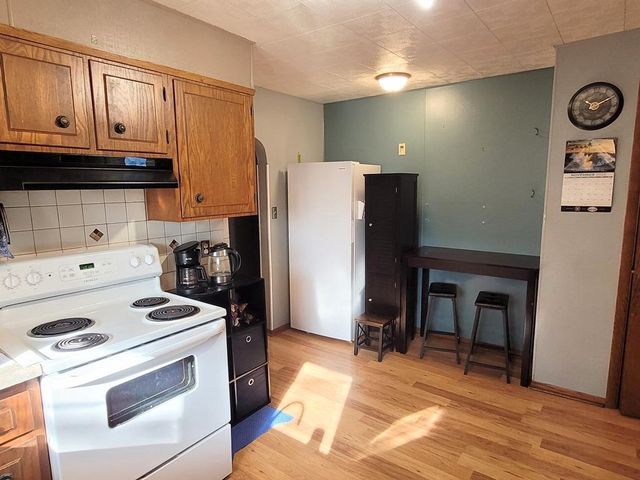 600 PINE STREET, Athens, WI 54411