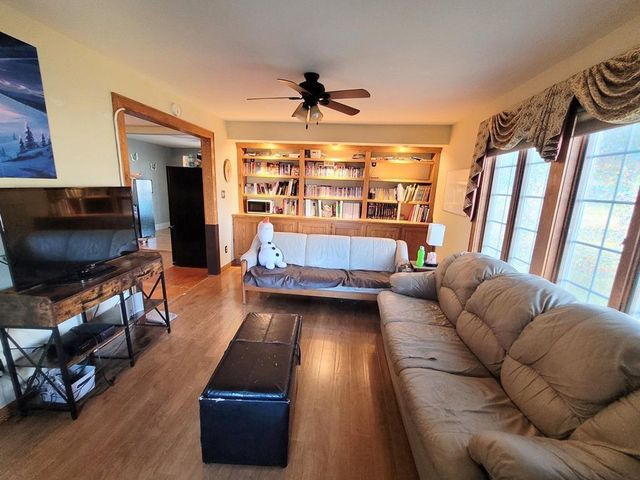 600 PINE STREET, Athens, WI 54411