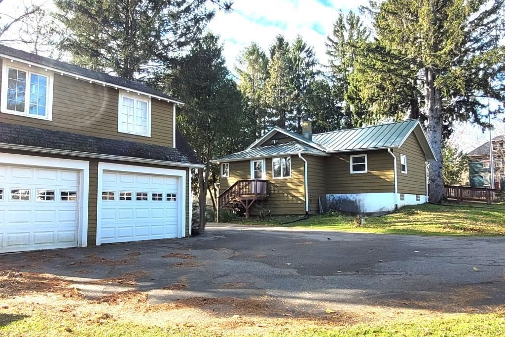 600 PINE STREET, Athens, WI 54411