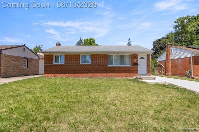29578 Brown Court, Garden City, MI 48135
