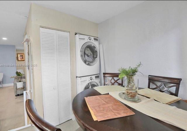 550 SW 115th Ave 306F, Sweetwater, FL 33174