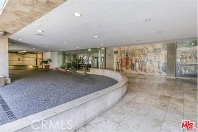 625 S Berendo Street 509, Los Angeles, CA 90005