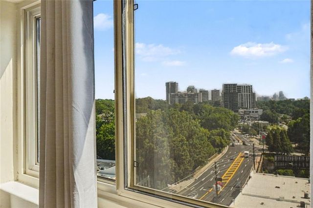 2285 Peachtree Road NE 909, Atlanta, GA 30309