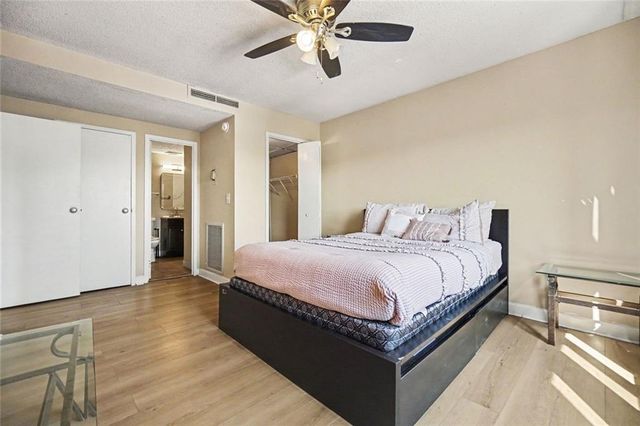 2285 Peachtree Road NE 909, Atlanta, GA 30309