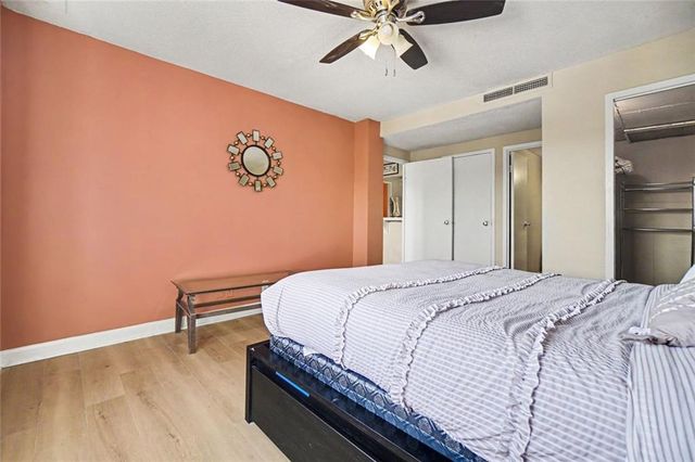 2285 Peachtree Road NE 909, Atlanta, GA 30309