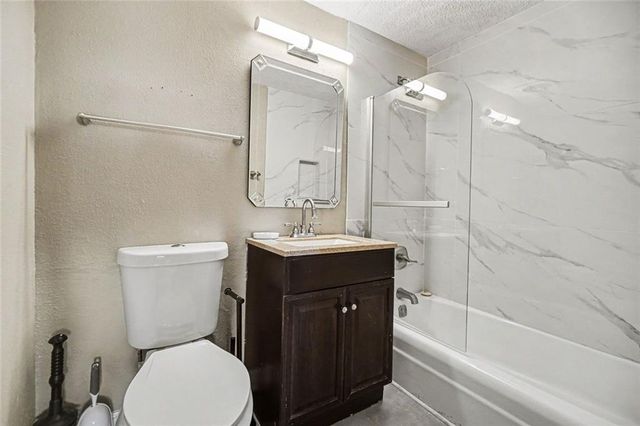 2285 Peachtree Road NE 909, Atlanta, GA 30309