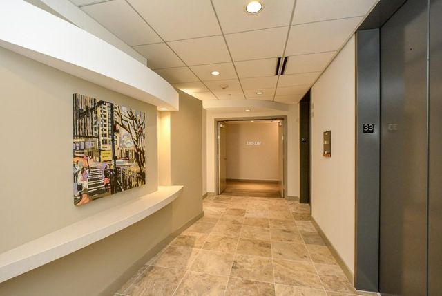 3338 Peachtree NE Road 3302, Atlanta, GA 30326