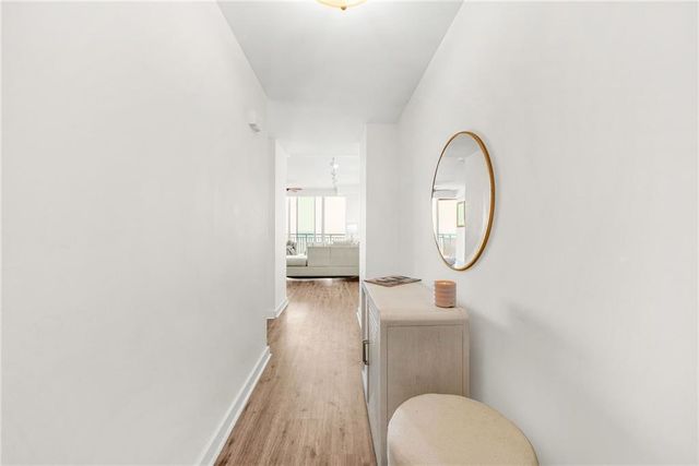 3338 Peachtree NE Road 3302, Atlanta, GA 30326