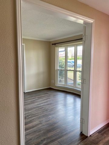 2224 Parkhaven Drive, Plano, TX 75075