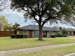 2224 Parkhaven Drive, Plano, TX 75075