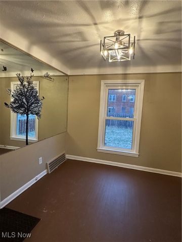 3340 E 149th Street, Cleveland, OH 44120