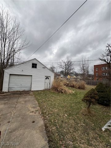 3340 E 149th Street, Cleveland, OH 44120