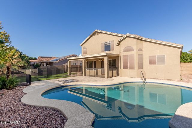 111 W WINDSOR Drive, Gilbert, AZ 85233