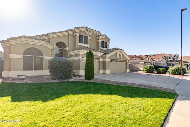 111 W WINDSOR Drive, Gilbert, AZ 85233